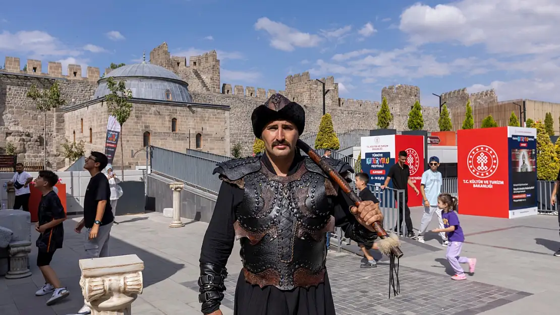 Kayseri'de Türkiye kültür yolu festivali coşkusu başladı