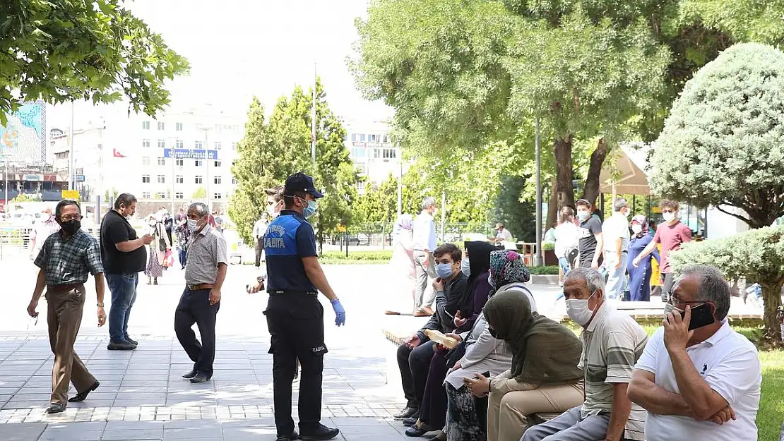 Kayseri de zabıta denetimleri devam ediyor