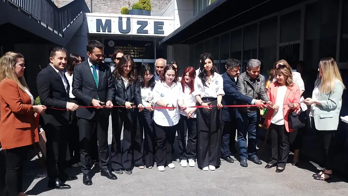 Kayseri Güzel Sanatlar Lisesi Sergisi