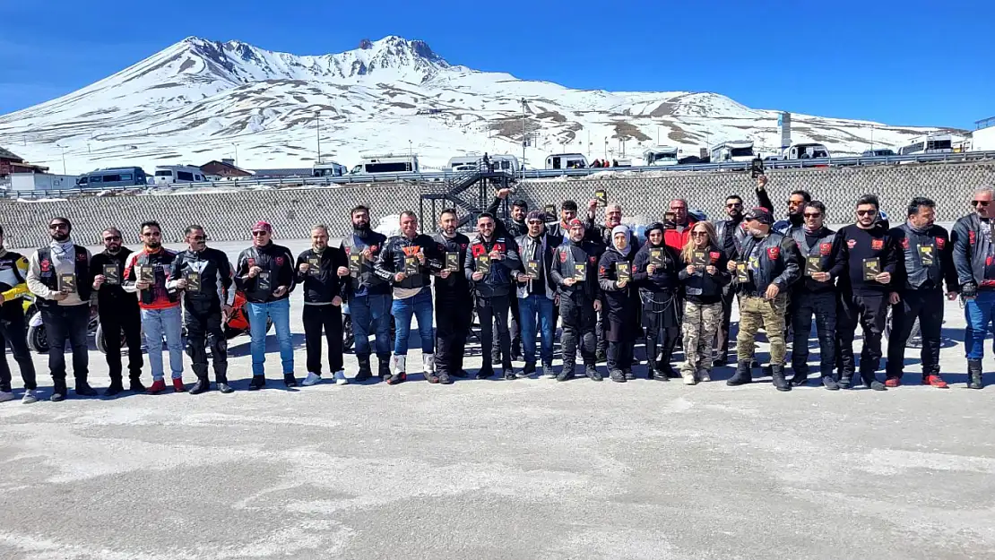 Kayseri İl Jandarma Komutanlığı'ndan bağımlılıkla mücadelede örnek çalışma