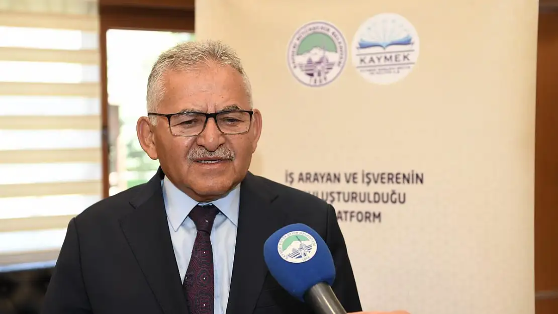 Kayseri Kariyer Merkezi'ne ziyaret etti