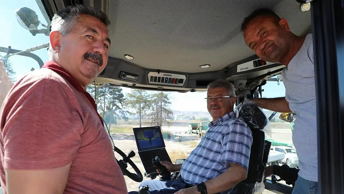 Kayseri Şeker, Türkiye'de ilk ve tek olan pancar yükleme makinesini bünyesine kazandırdı