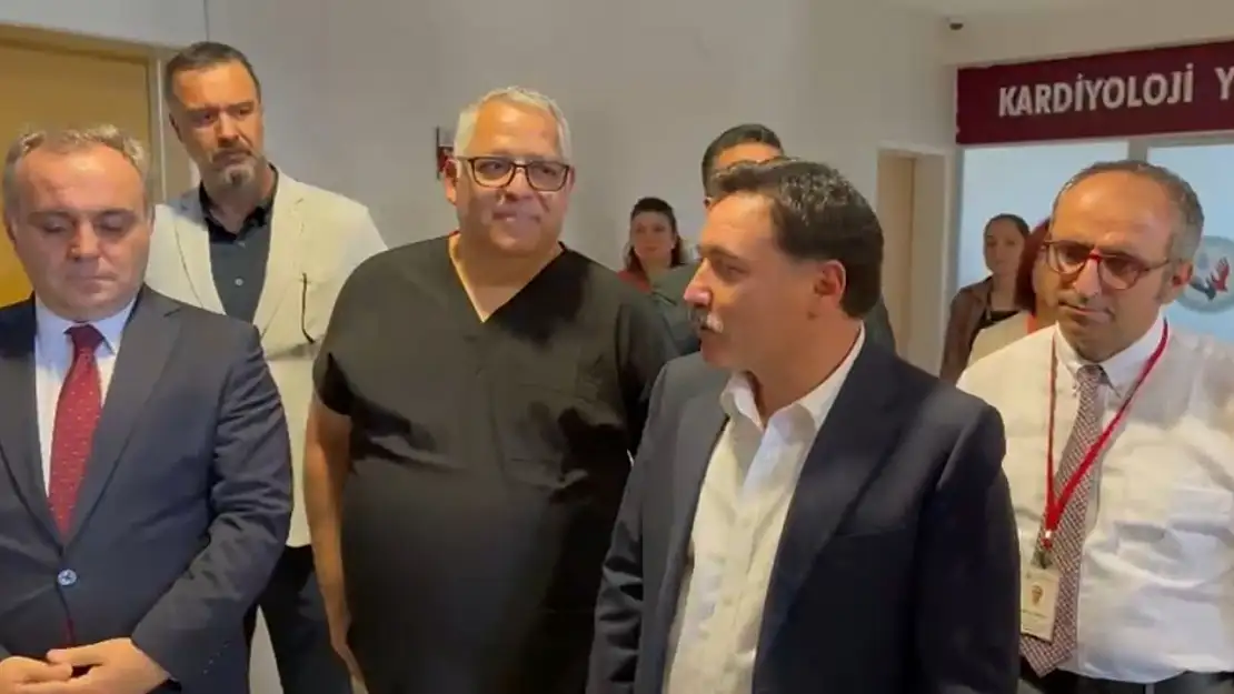 Kayseri Valisi Çiçek'ten Başkan Büyükkılıç'a Geçmiş olsun ziyareti