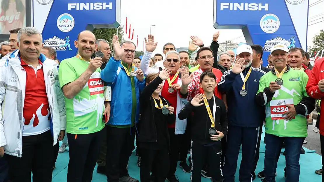 Kayseri'de '3'üncü Uluslararası Yarı Maratonu' Heyecanı