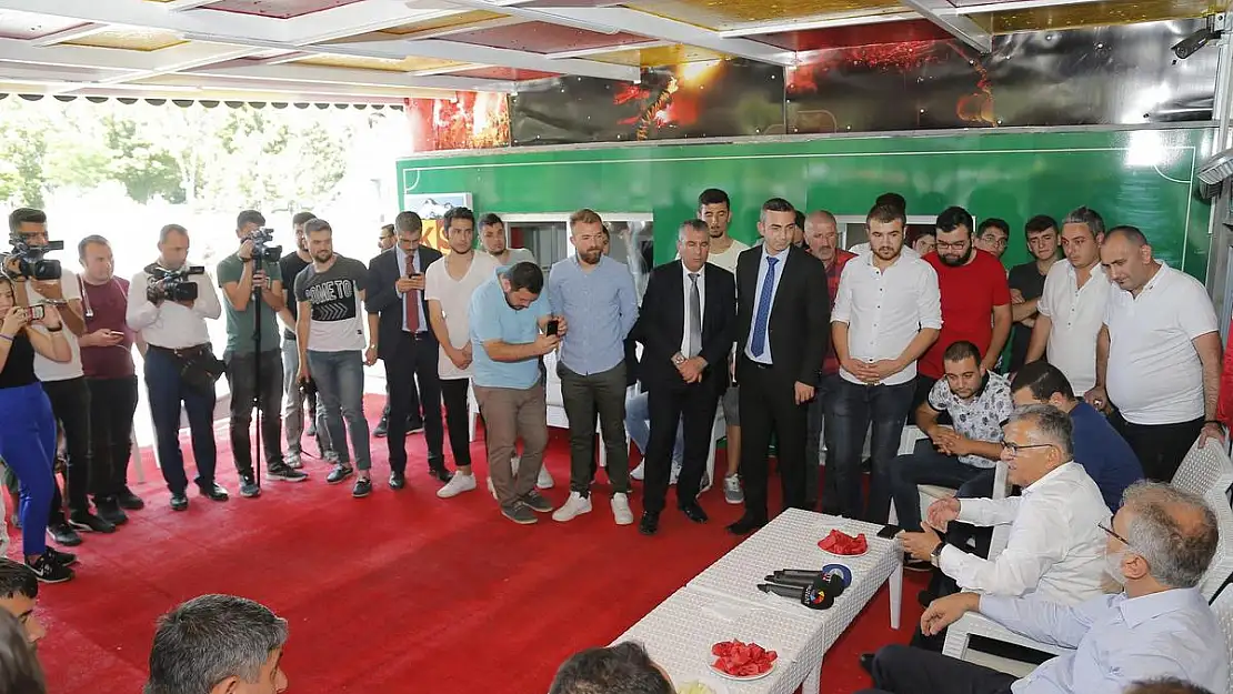 KAYSERİSPOR İÇİN EL ELE GÖNÜL GÖNÜLE