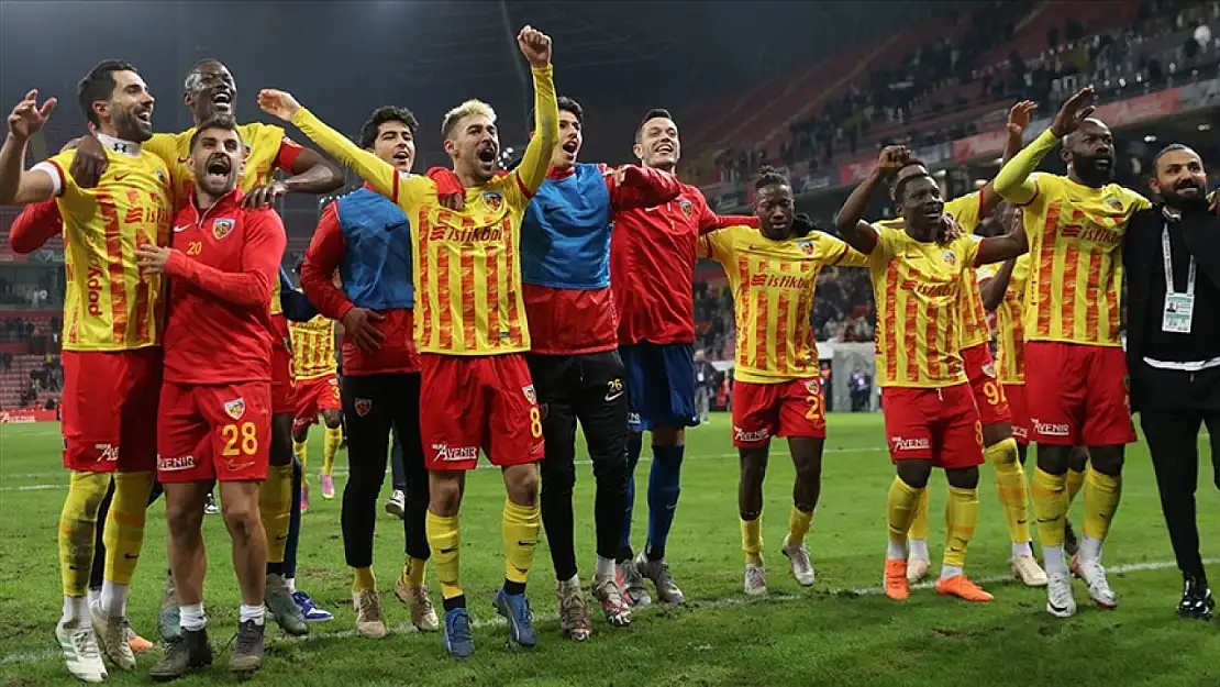 Kayserispor'un Transfer Yasağı kaldırıldı, 7 Futbolcuyla imzalar geliyor