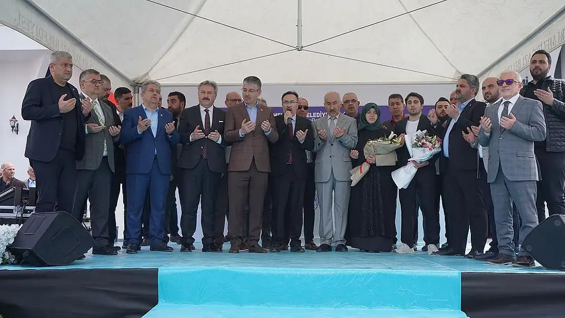 Kemal Hülya Elmacıoğlu Camii'nin açıldı