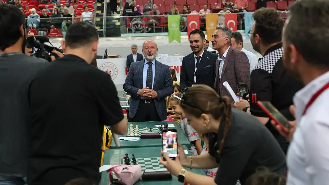 Kocasinan'da Satranç turnuvası başladı