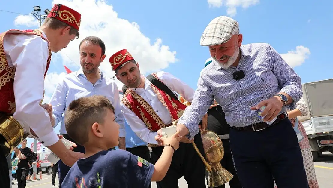 KOCASİNAN'DA KURBAN BAYRA