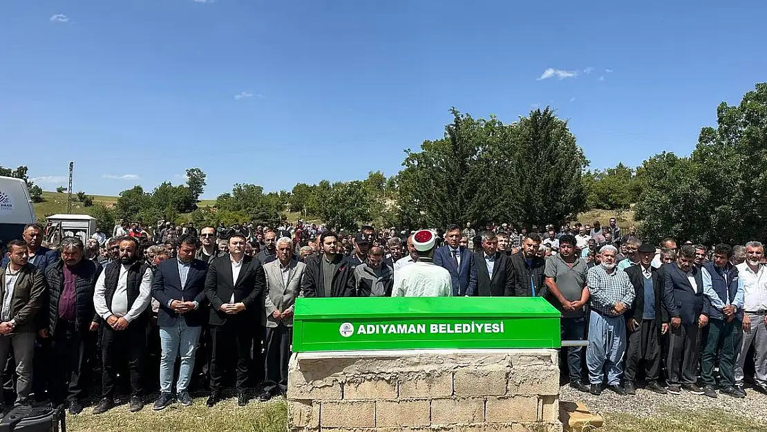 Köy korucusu kazada can verdi