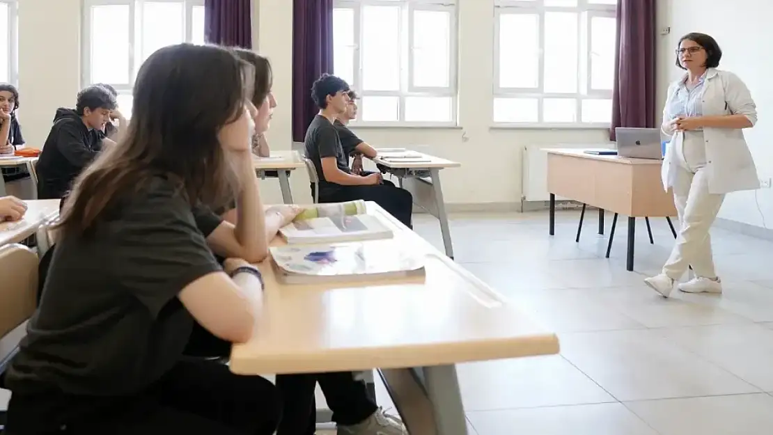 Liselere yeni ders geldi