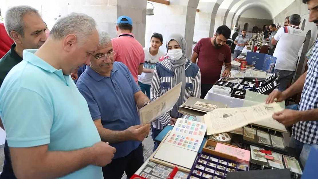 MALATYA'DA İLK ANTİKA PAZARI KERVANSARAY'DA AÇILDI