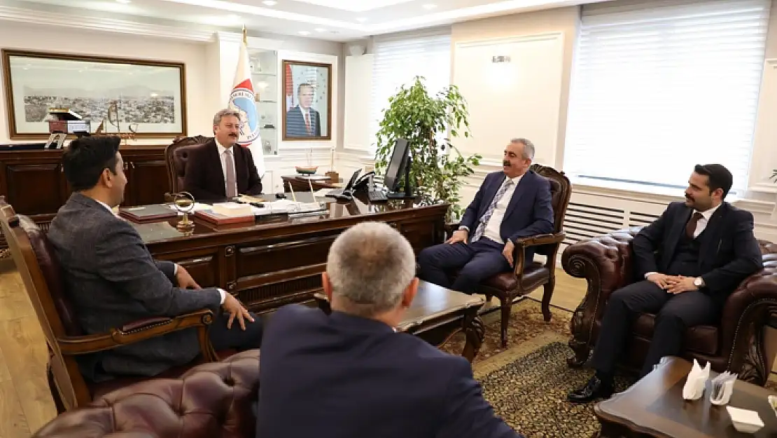 Melikgazi Belediyesi'nde Sosyal  Sorumluluk Projeleri Değerlendirildi'