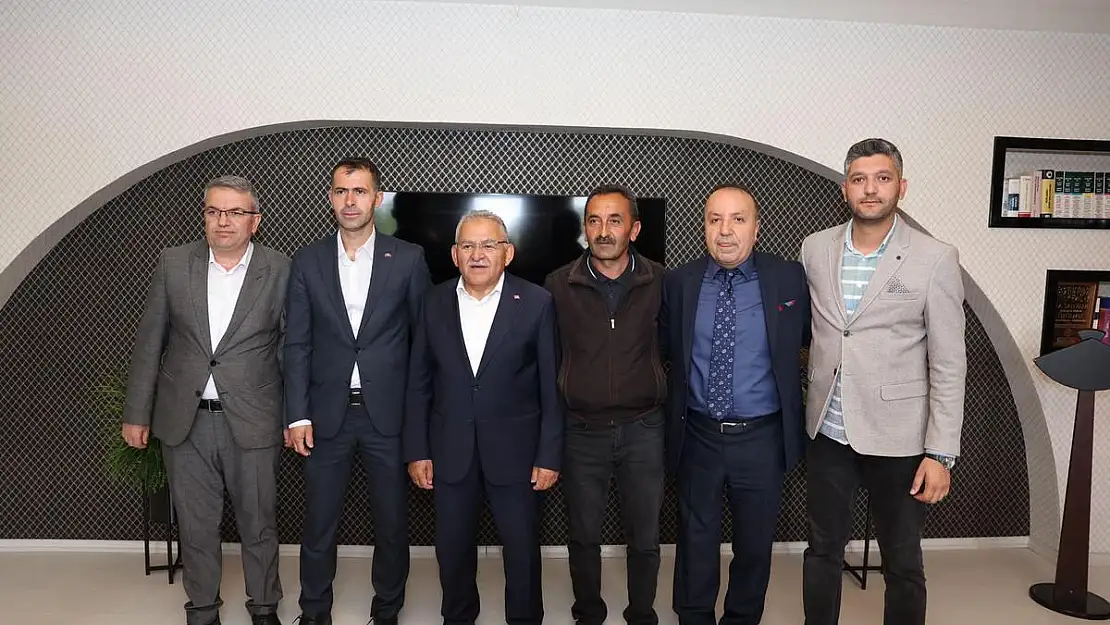 Menduh Uzunluoğlu'nu ziyaret etti