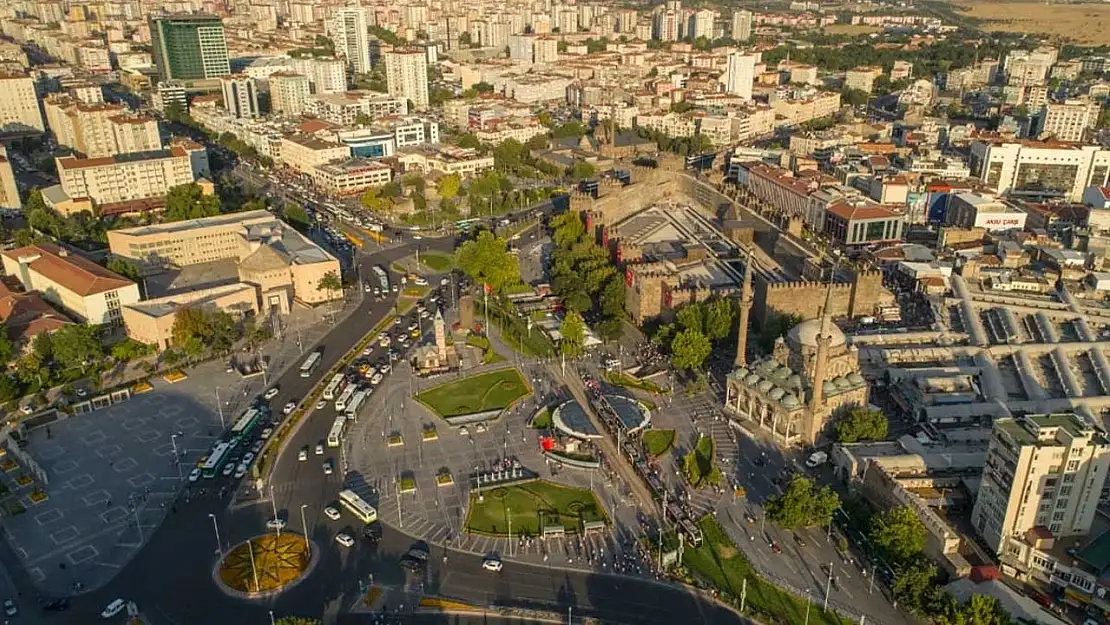 Mevlana Mahallesi 3 İli geride bıraktı