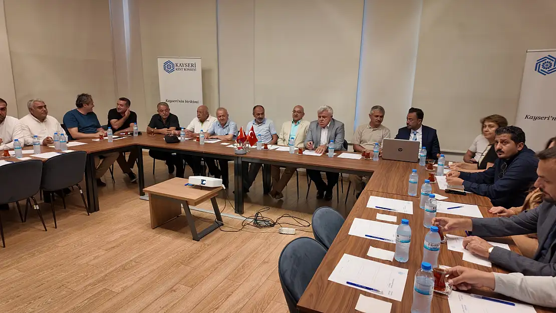 Milletvekili Cıngı'dan Kayseri kent konseyi'ne ziyaret