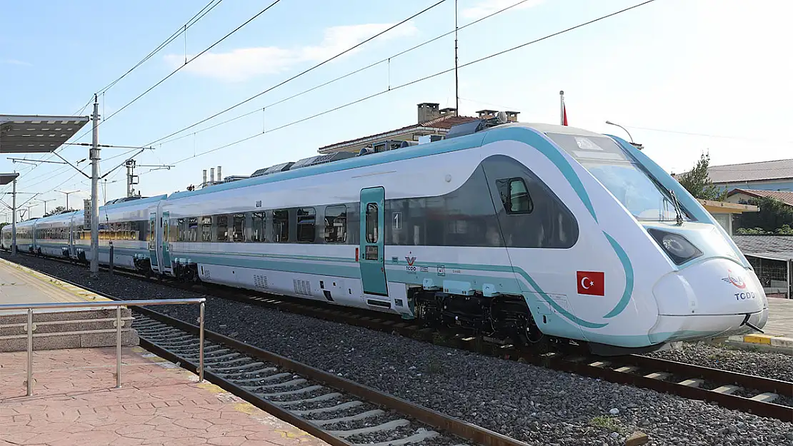 MİLLİ TREN SETİNDE SERİ ÜRETİME GEÇİLDİ
