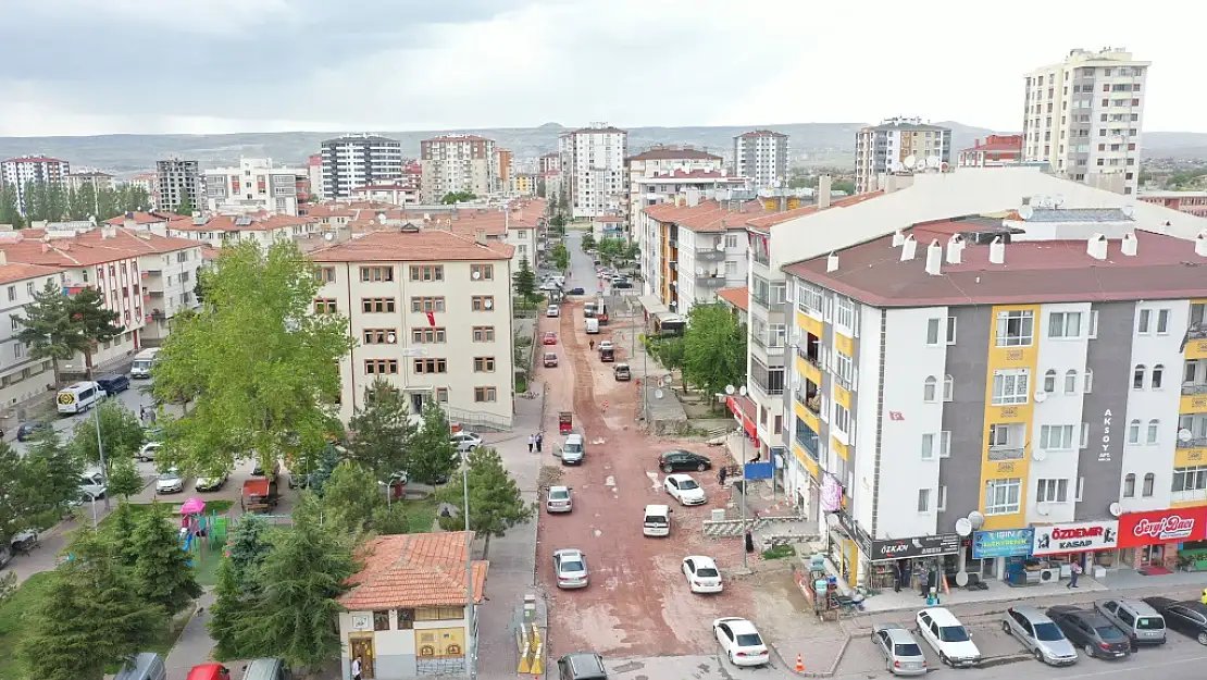 MİTHATPAŞA YENİLENİYOR