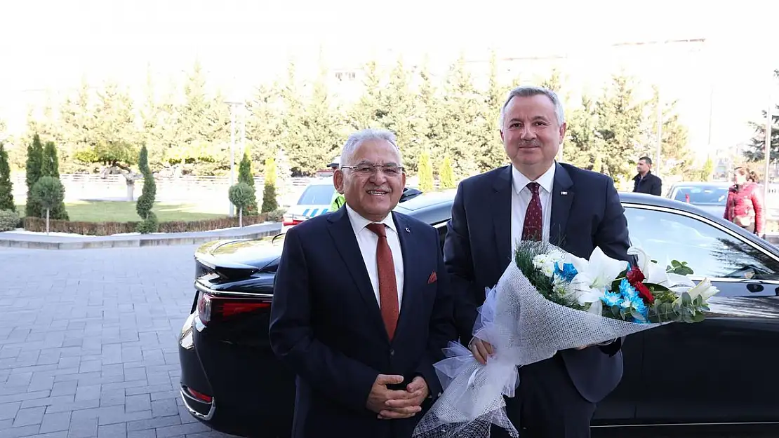 MOLDOVA ANKARA BÜYÜKELÇİSİ'NDEN ZİYARET