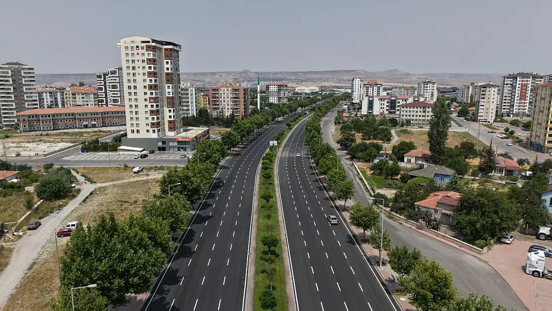 Mustafa Kemal Paşa Bulvarı yenilendi