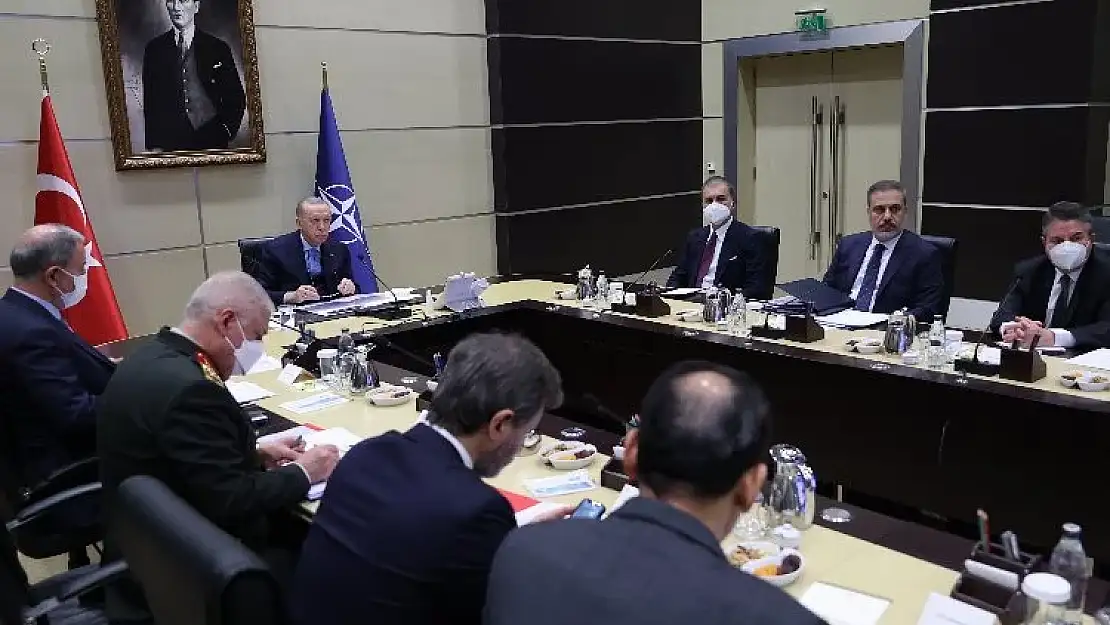 NATO olağanüstü toplandı