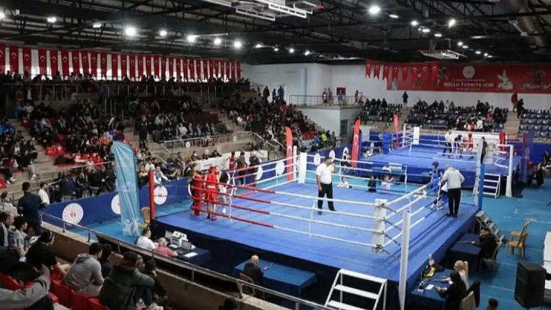 Okul Sporları Boks Şampiyonası başladı