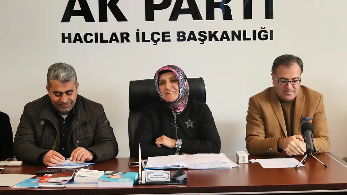 ÖZDOĞAN, AK PARTİLİ KADINLARLA BULUŞTU