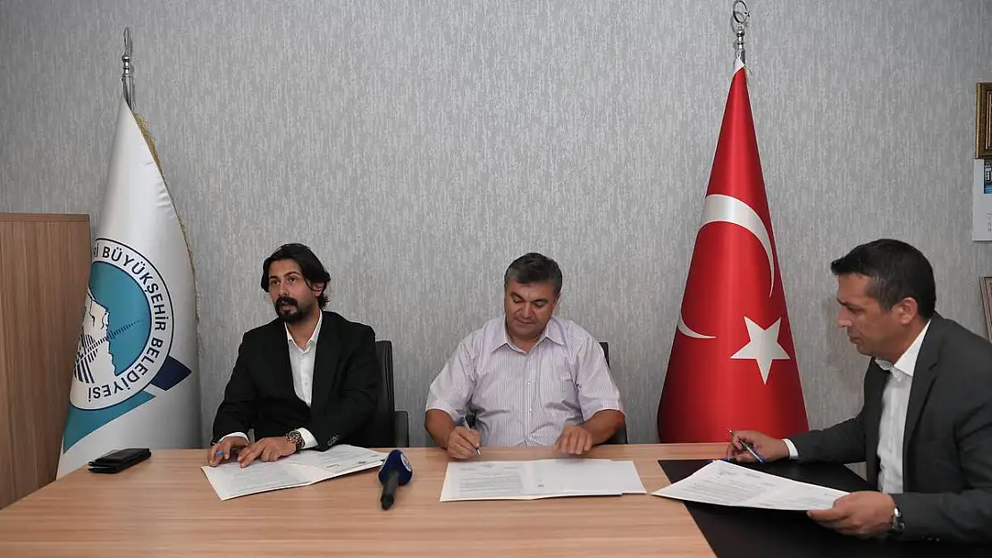 Öztürk, 'Biz eğitimin tarafındayız'