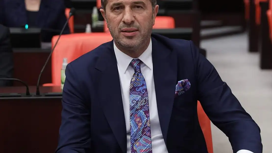Saffet Sancaklı,MHP'den istifa etti
