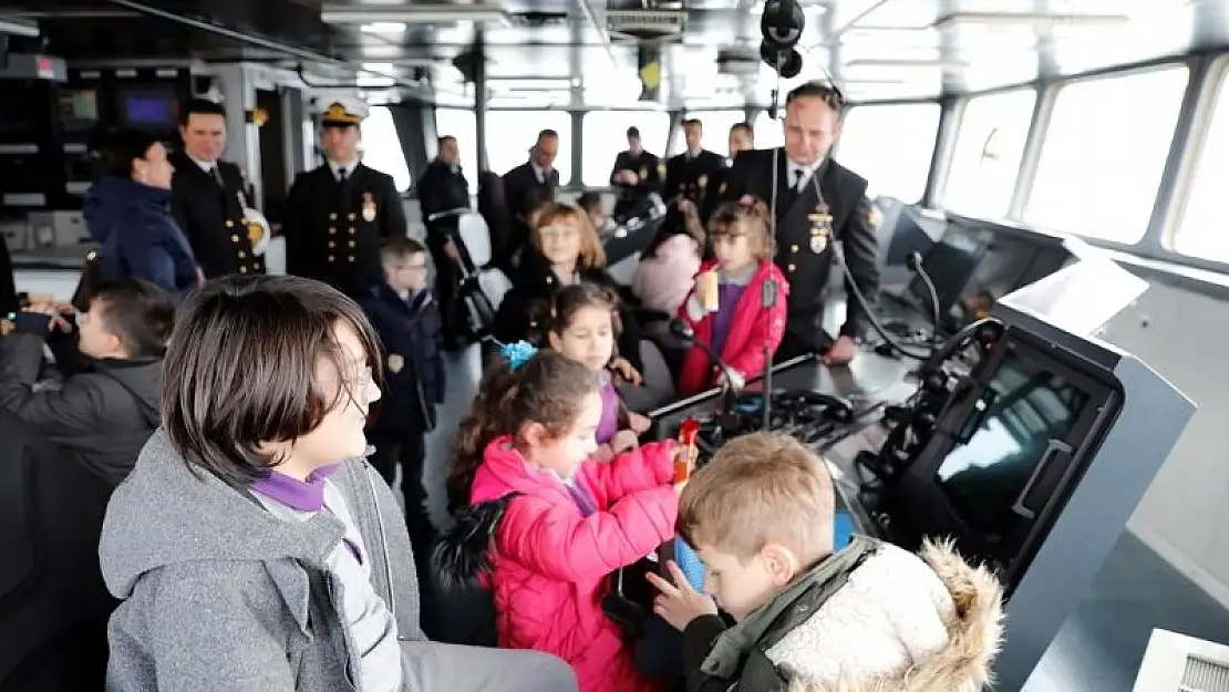 Sahil Güvenlik Arama Kurtarma Gemisi TCSG-Dost Samsun'a geldi