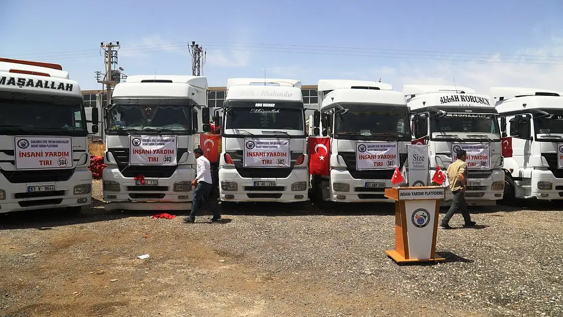 ŞANLIURFA'DAN SURİYE'YE 8 İNSANİ YARDIM TIR'I DAHA