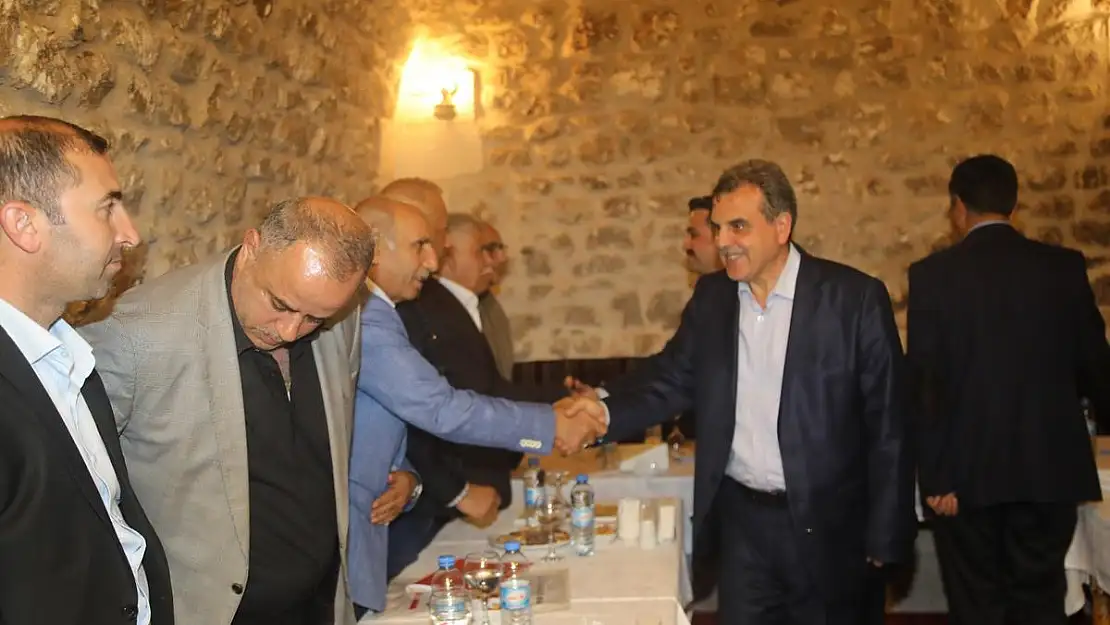 ŞANLIURFALI GENÇLER ÇOK ŞANSLI