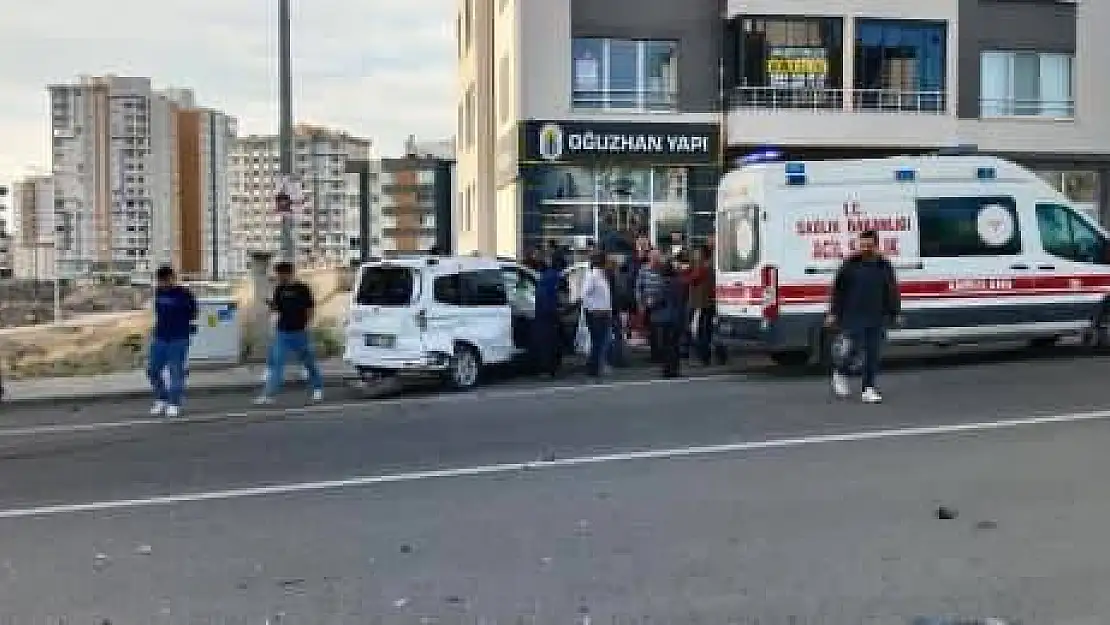 Servis Kazasında yaralanan Ercan Topal hayatını kaybetti