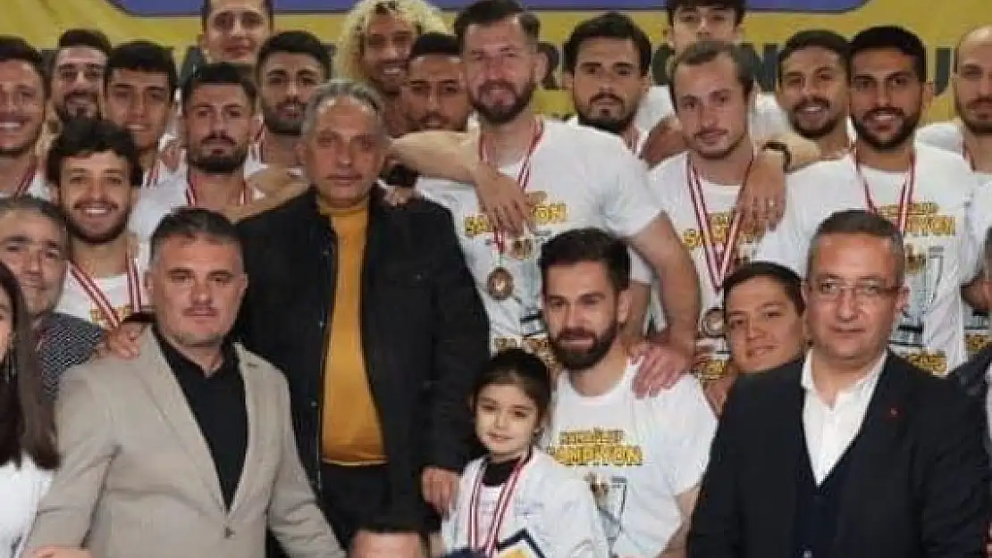 Talasgücü Belediyespor Kulüp Başkanı İloğlu: 'Bir maça dahi gelmeyenler ahkam kesiyor'