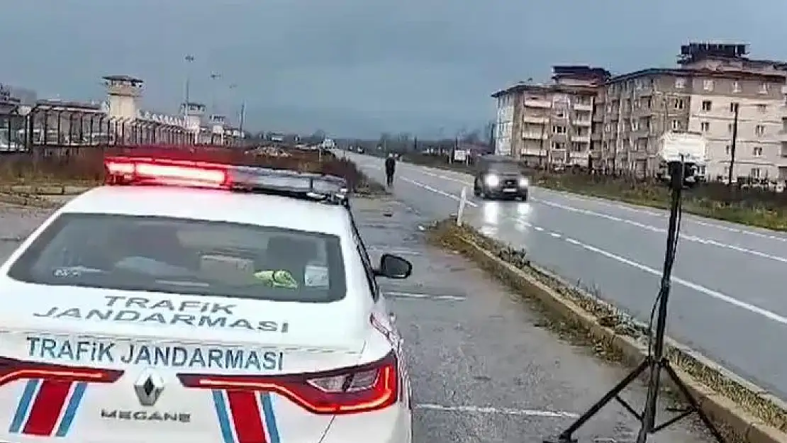 Trafikte Son Haftada 459 Bin Araca İşlem Yapıldı