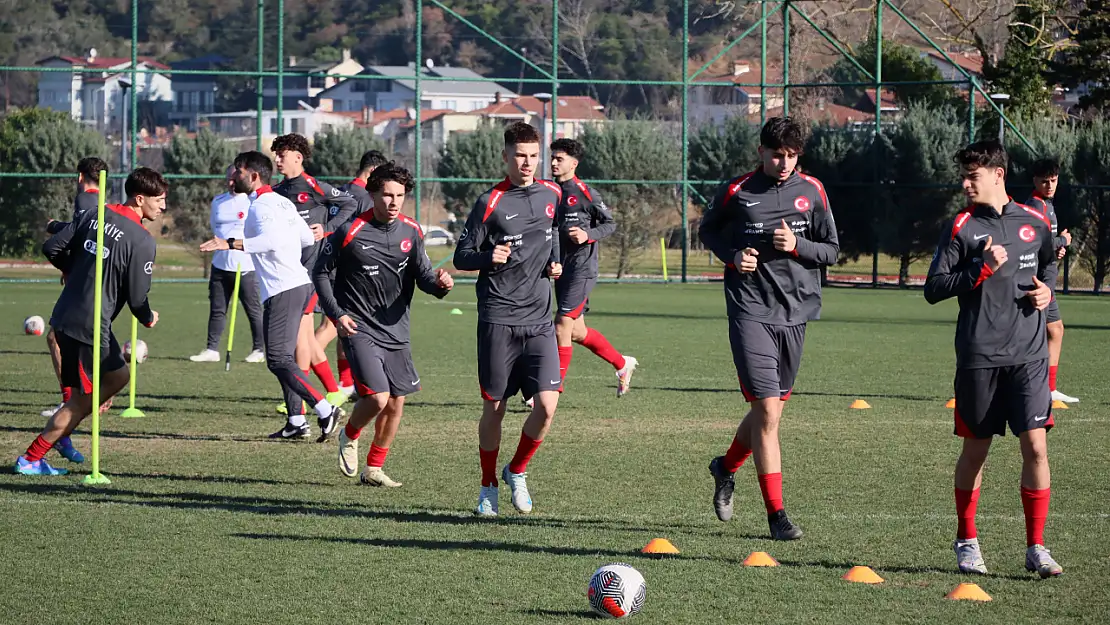 U17 Millî takım, riva'da hazırlıklara başladı