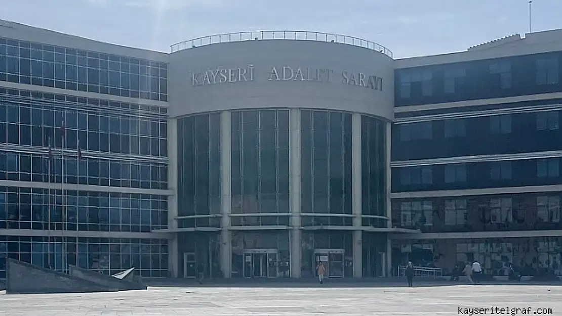Uyuşturucu Ticaretiyle suçlanan sanık suçlamaları reddetti