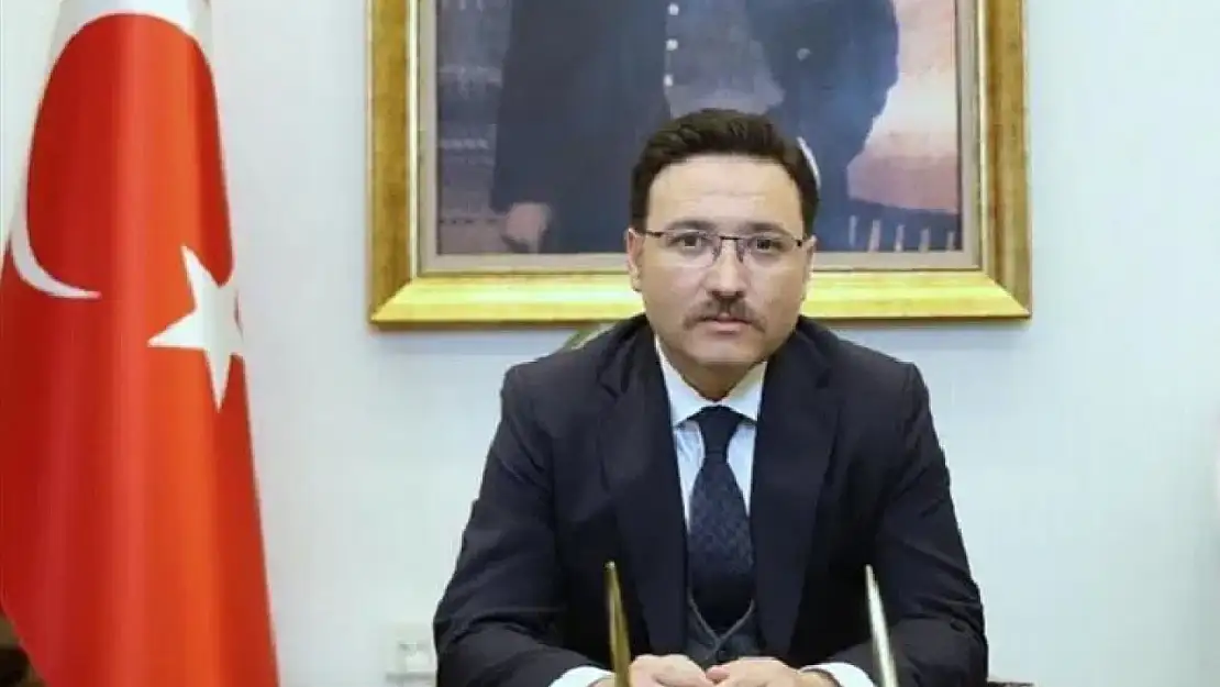 Vali Gökmen Çiçek'ten 19 mayıs mesajı