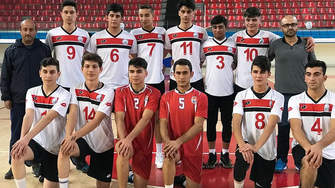 VOLEYBOL YILDIZ TAKIMI TÜRKİYE FİNALLERİNDE