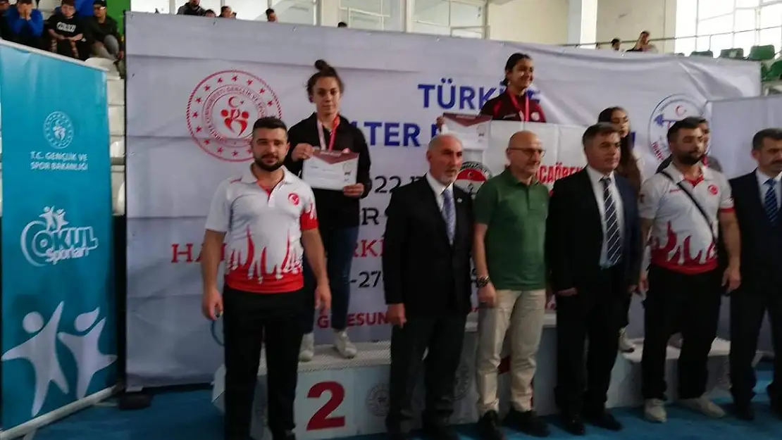 Yeşilhisarlı haltercilerden büyük başarı