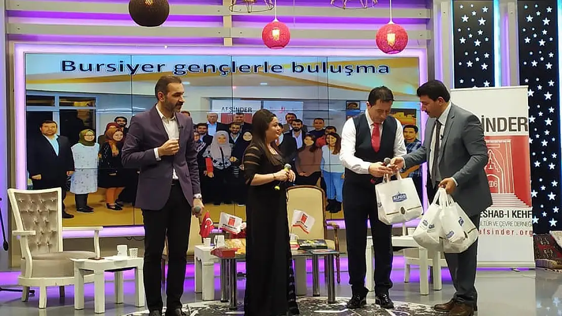 YILDIZ TV DE AFŞİN GECESİ