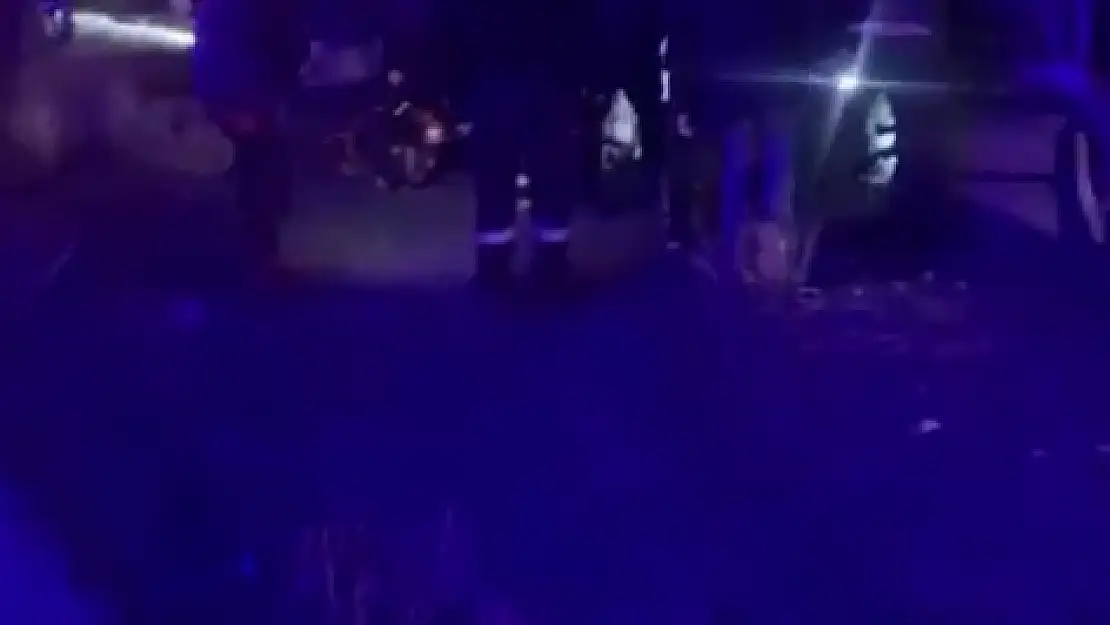 Yolcu otobüsü devrildi