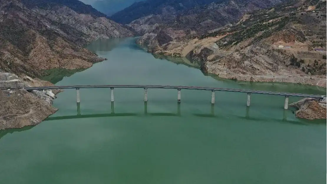 Yusufeli Merkez Viyadüğü trafiğe açılıyor