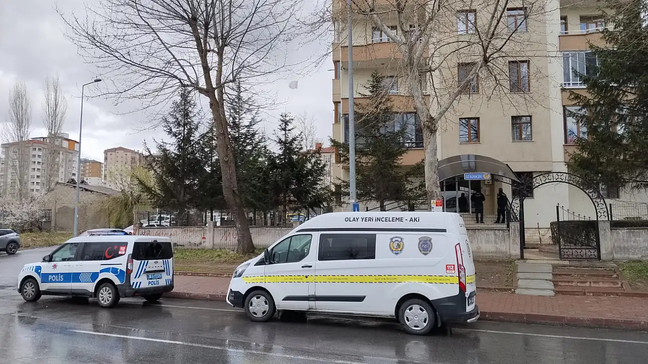 Kayseri'de Şüpheli Ölüm: Hüsamettin Ç. Evinde Ölü BulundU