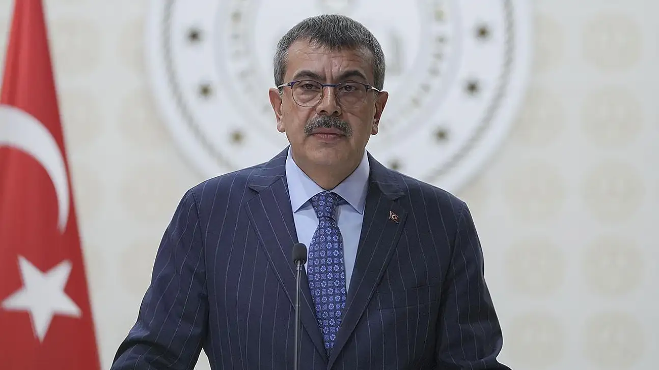 Milli Eğitim Bakanı Tekin: 'Ara Tatilleri Kaldırmıyoruz'