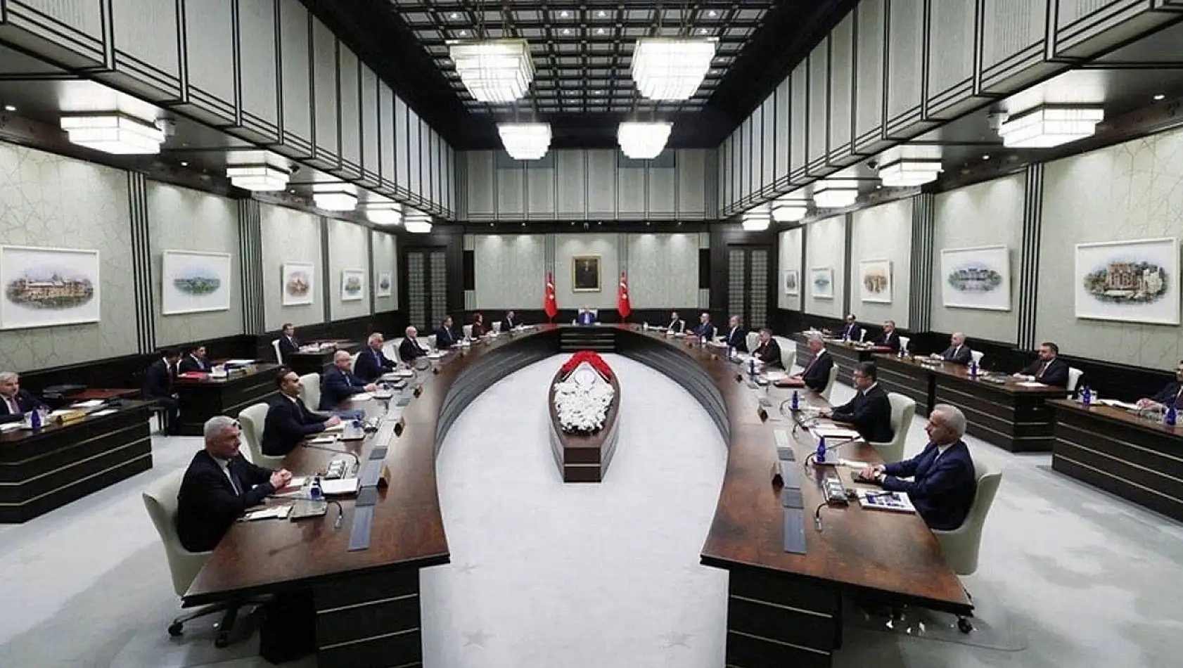 NATO Zirvesi Emekli Zammını Geciktirdi