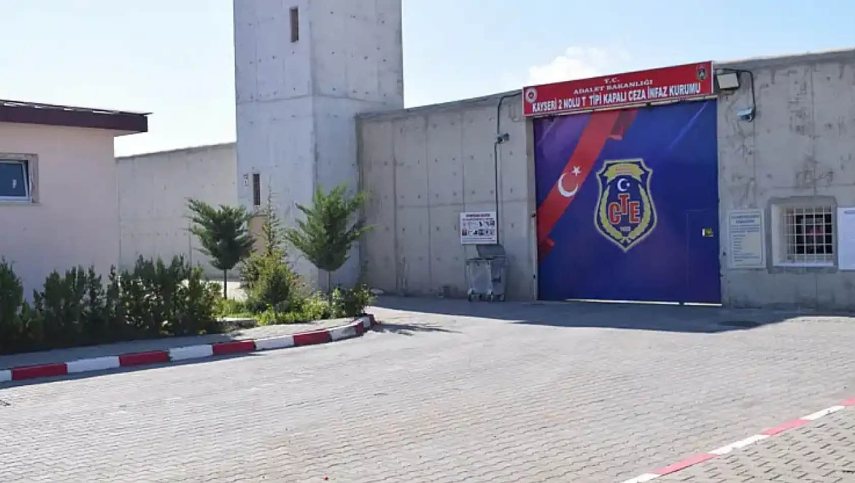 Şehit kardeşi Hakan T. cezaevinde intihar etti