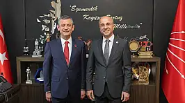 Aşkın Genç CHP'den istifa etti