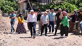 Başkan Öztürk, selden etkilenen mahallelerde incelemelerde bulundu