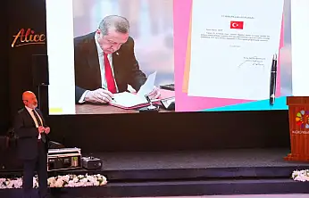 Başkan Çolakbayrakdar: '7 Bin 562 Sosyal Konut Şehrimize Hayırlı Olsun'